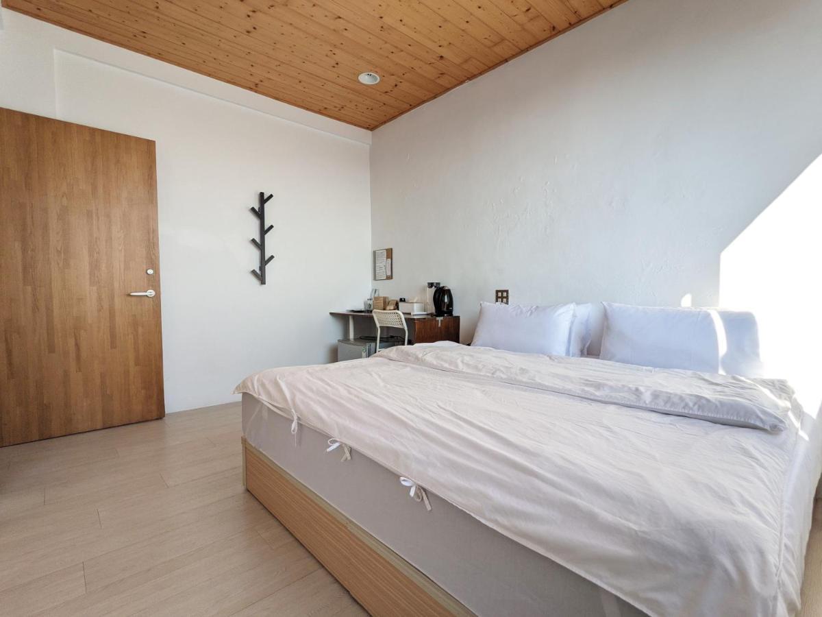 東勢 Kumokuru 雲山初露 預訂前需詳閱官網入住規定 Apartment Dongshi  Exterior photo